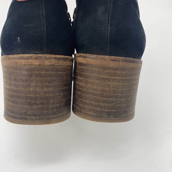 Caslon Women's Faye Black Leather Ankle Bootie Stacked Block Heel size 7.5 - Picture 5 of 10